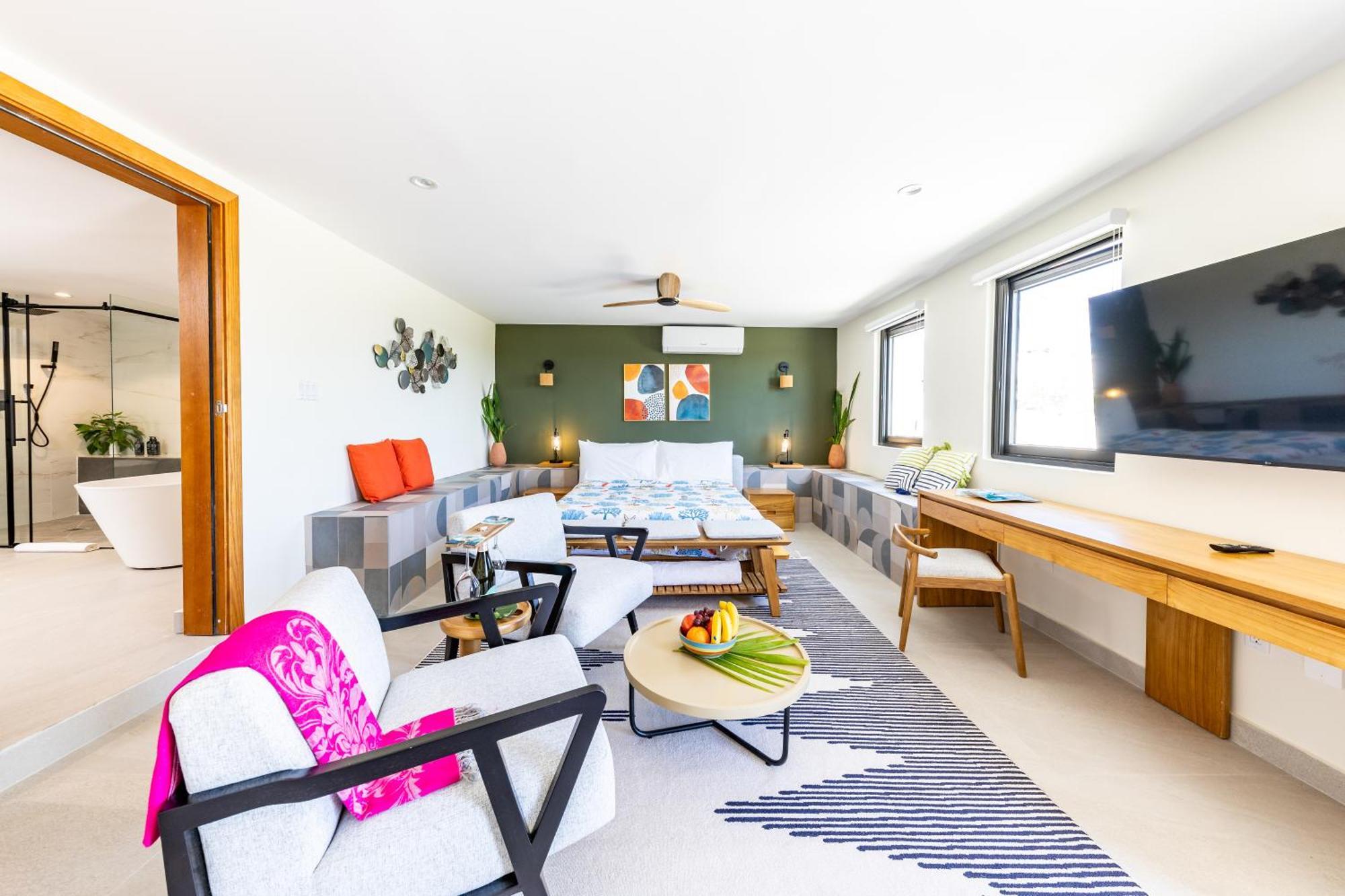 Jade I Long Bay Retreat I Luxury Stay Near Grace Bay & Long Bay Beach エクステリア 写真